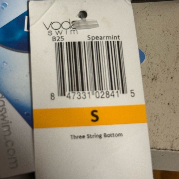 Voda Swim Three String Swimsuit Bottom Spearmint Green Size: S NWT - Picture 7 of 7